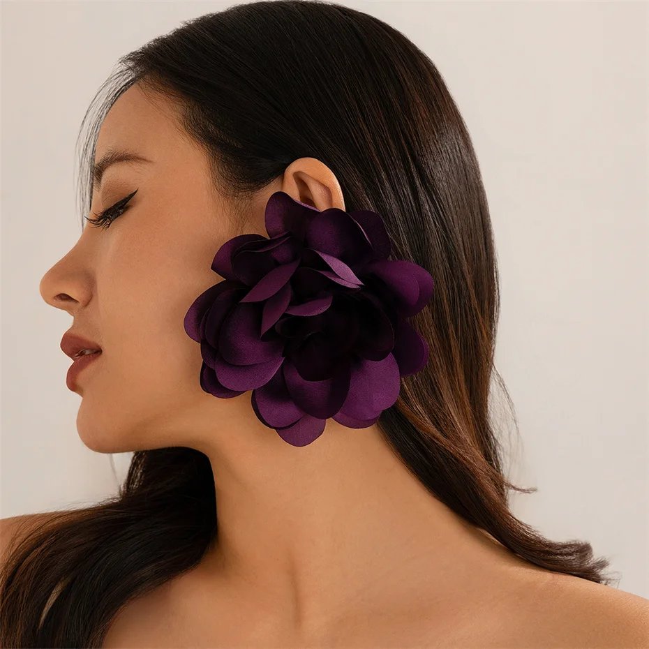 Exaggerated Big Silks Satins Flower Stud Earrings Women Elegant Petal Fluffy Fabric Pierced Earring Y2K Jewelry Wed Accessories