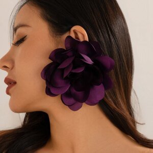Big Silks Elegant Petal Fluffy Earring