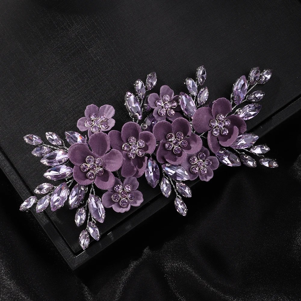 Trendy Rhinestone Flower Bridal Hair Clip