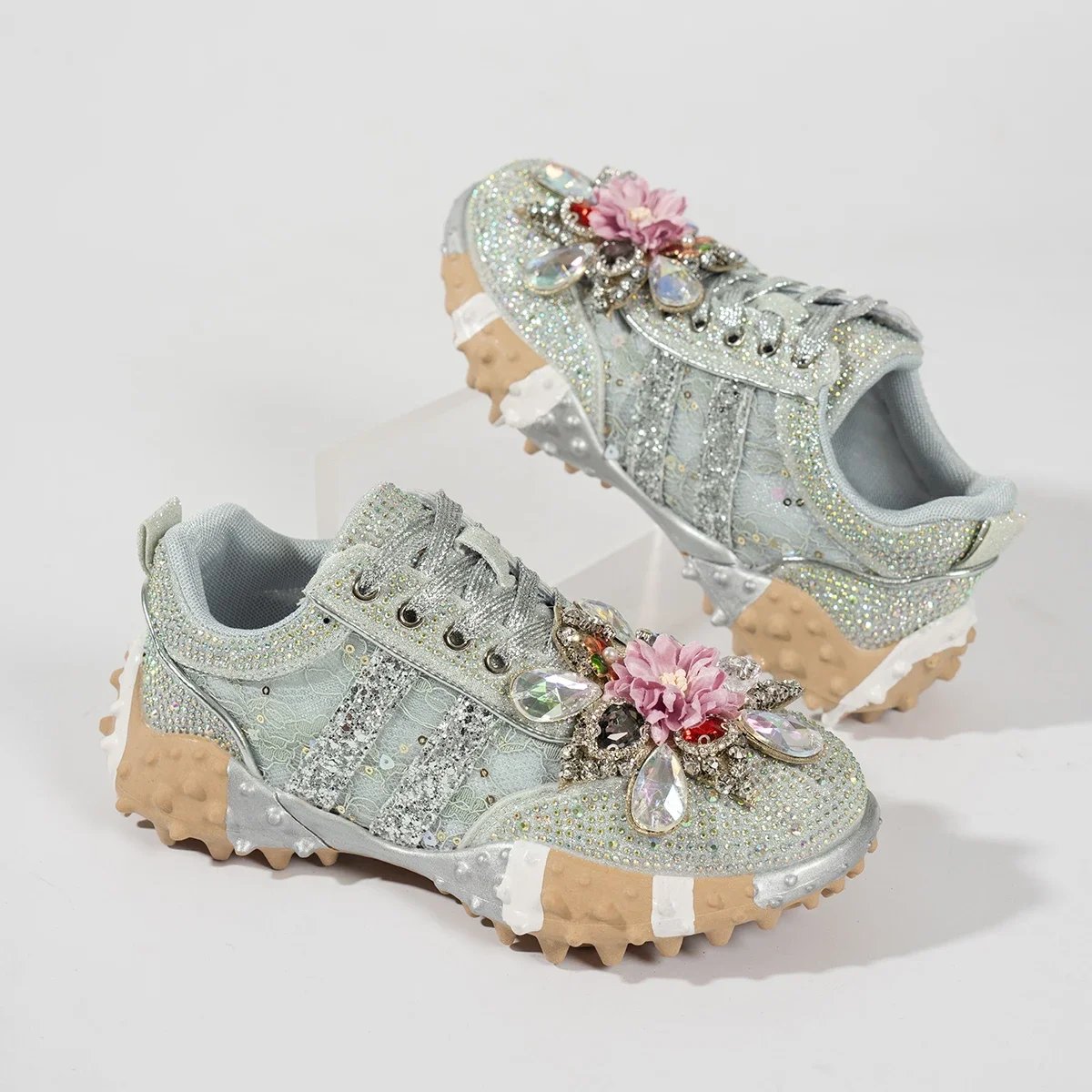 Luxury Platform Sneakers Full Diamond Designer Shoes Versatile Non-slip Water Diamond Casual Skateboard Shoes Zapatos De Mujer